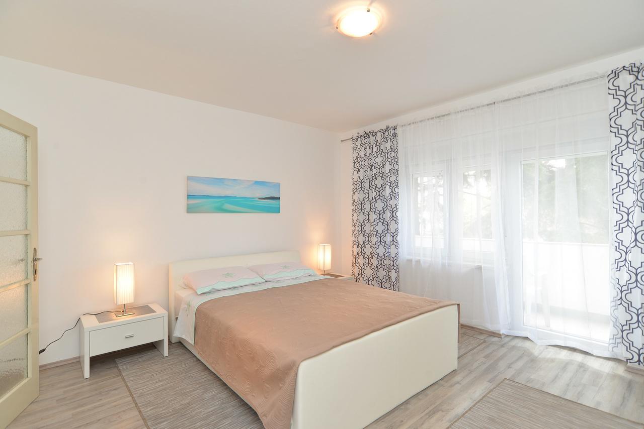 Apartment Branko 1601 Fazana Ngoại thất bức ảnh