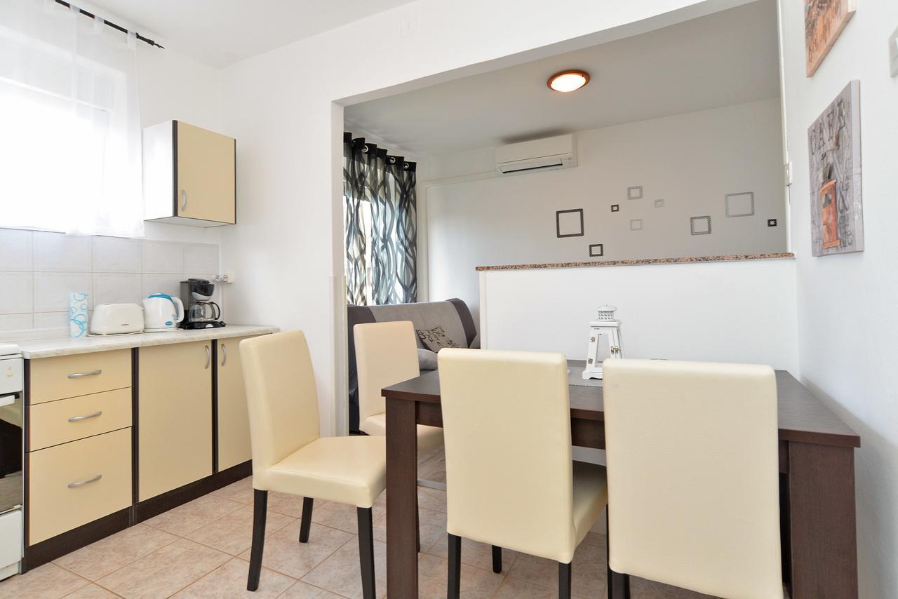 Apartment Branko 1601 Fazana Ngoại thất bức ảnh